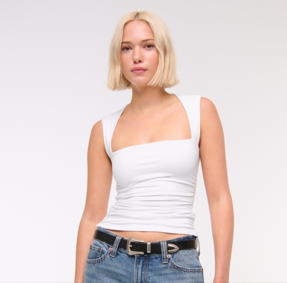 Abercrombie & Fitch White Crop Top